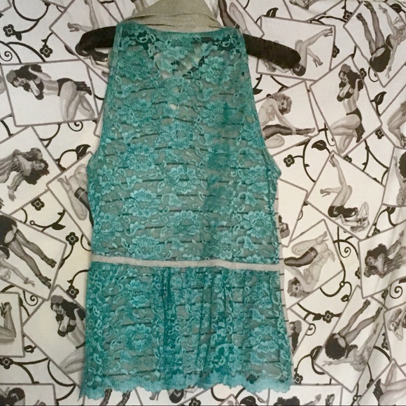 Unique Tank - Picture 5 of 5